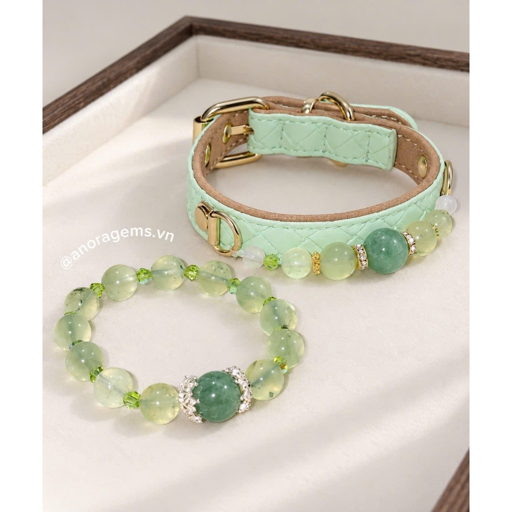 Vòng Cổ Thú Cưng Đá Prehnite Tự Nhiên Handmade Cao Cấp Cho Chó Mèo – ANORA Gems Studio