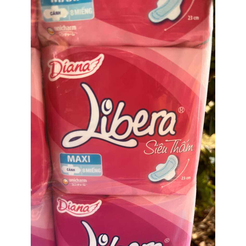 1 Gói Băng Vệ Sinh Diana Libera Siêu Thấm Maxi Cánh (Libera Dày Cánh) 23cm - 8 Miếng/Gói -Date luôn 