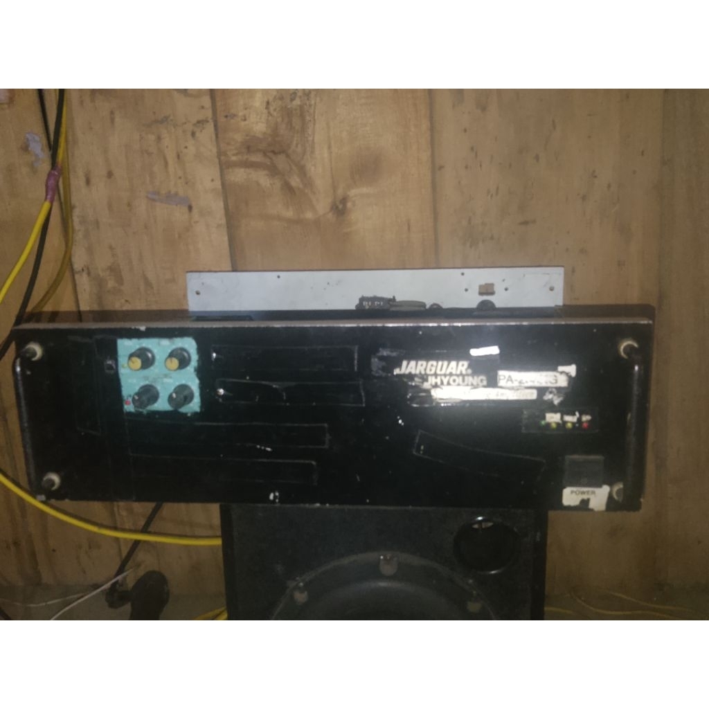 amply 2.1 cũ hoạt động tốt