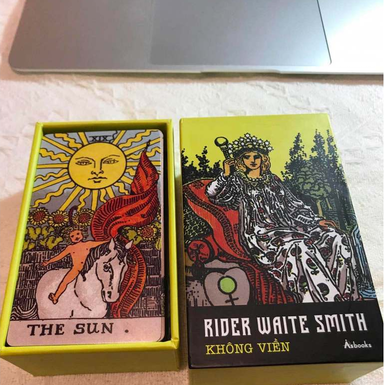 [Used - cond 90%] Rider-Waite Smith Tarot bản Việt hoá Asbooks size pocket