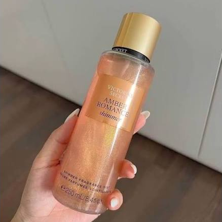 VICTORIA'S SECRET® Xịt Thơm Toàn Thân Body Mist - Amber Romace Shimmer 250ml - Body Mist STORE