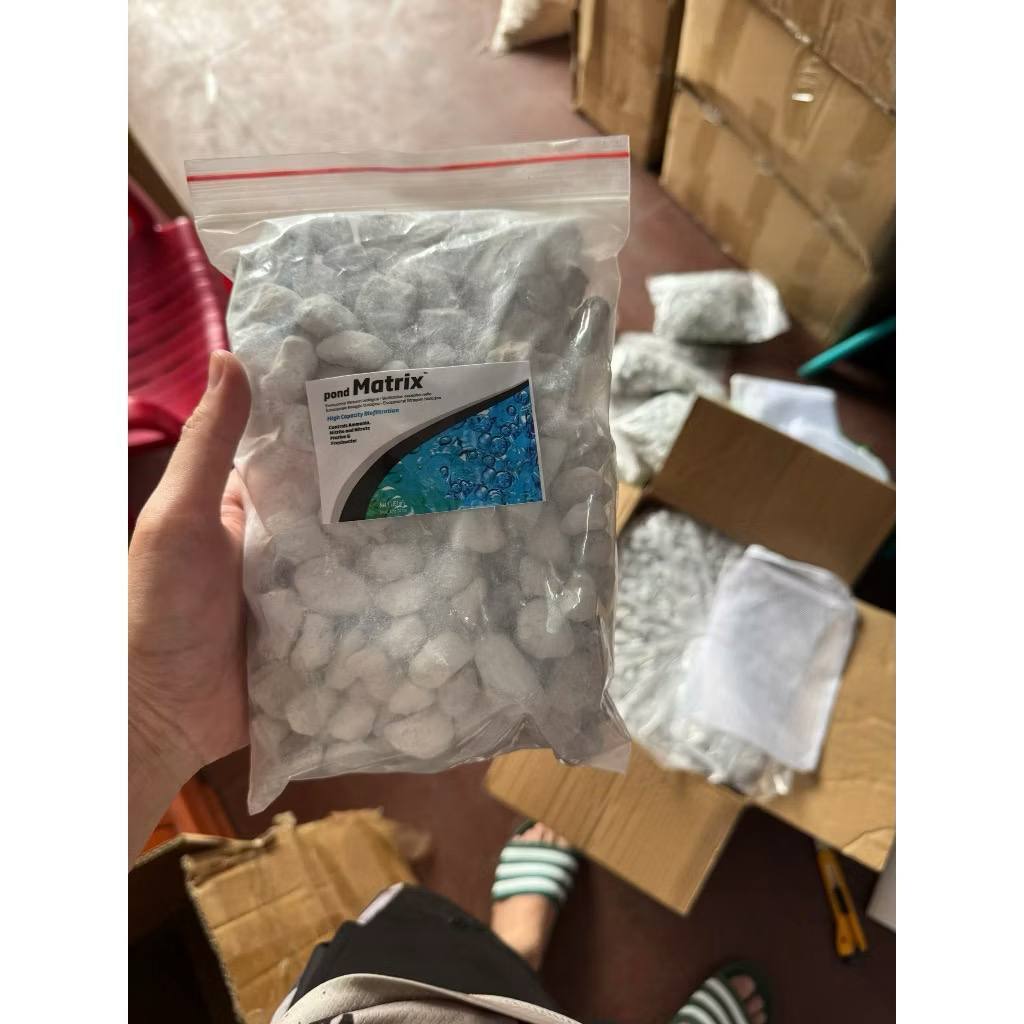 Matrix Pond 1L- Vật liệu lọc cao cấp cho hồ cá (2L MATRIX TẶNG 1 TÚI VLL)