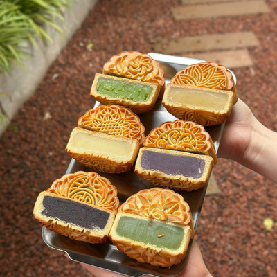 Bánh Trung Thu truyền thống Hà Nội – Đậu Xanh, Trà Xanh, Thập Cẩm, Sữa Dừa – 120gr/bánh