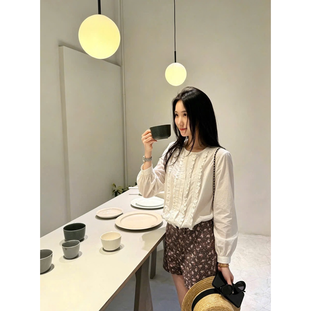 Áo sơ mi dài tay cổ tròn phối xếp ly bèo cạp bo chun by Cimie Closet