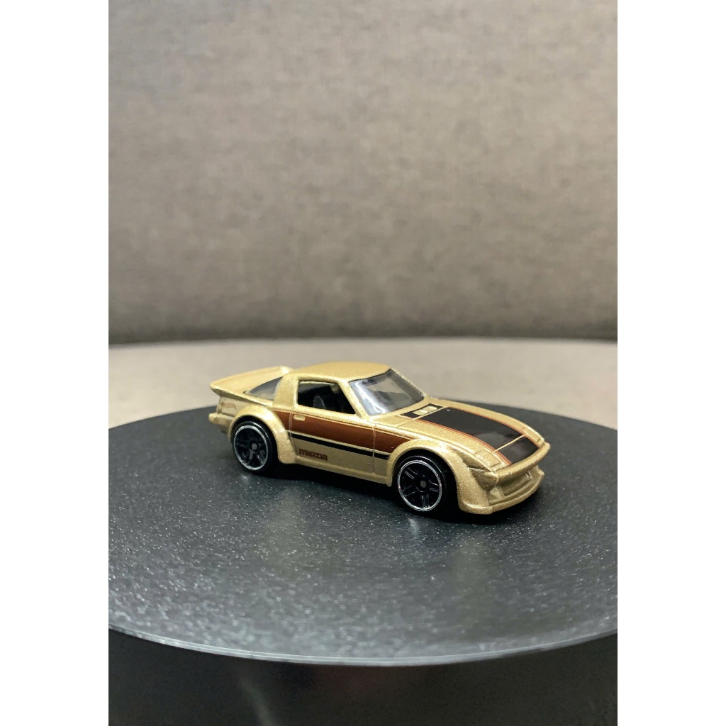 Hãng Hot Wheels - Mazda RX-7 (trong Pack 6 JDM, loose đẹp, nguyên bản)