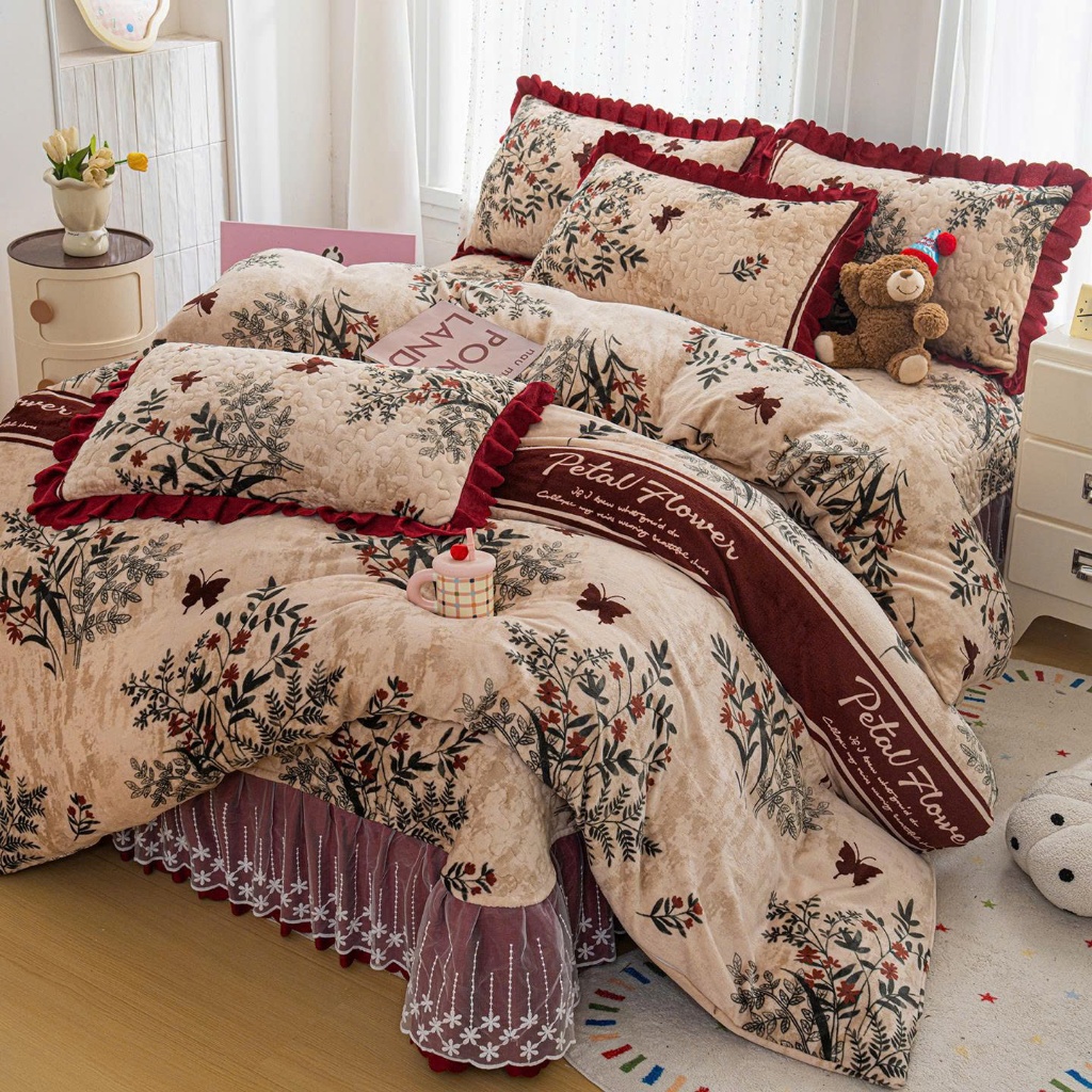 Bộ vỏ chăn ga gối nỉ nhung phủ bèo chun cài 4 góc họa tiết xinh xắn phù hợp với nhiều size giường