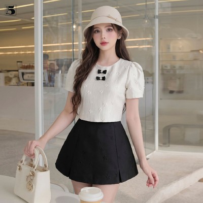 Set áo kiểu Twentyfive tiểu thư croptop cổ nơ AL50 và quần giả váy dáng ngắn vải taffa gấm nổi QL37 (Tách lẻ)