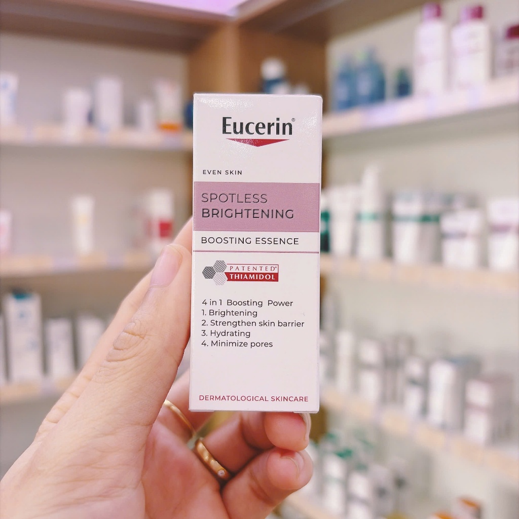Eucerin Nước dưỡng sáng & cấp ẩm cho da Eucerin Boosting Essence 30ml