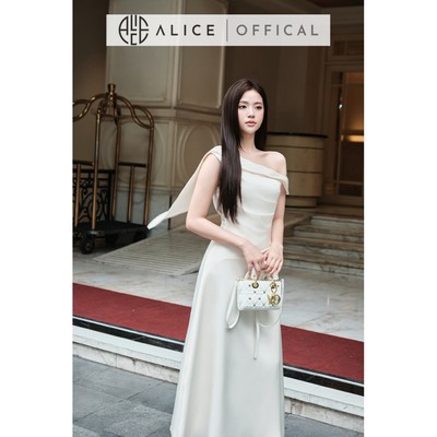 Váy Dự Tiệc Chất Lụa Queen Cao Cấp Alice, Đầm Trễ Vai Dáng Dài Xếp Đai Eo Tôn Dáng T641