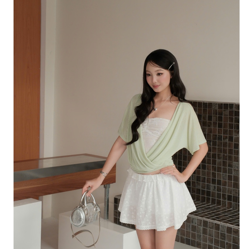 MÌ - CHÂN VÁY NGẮN XÒE PHỐI REN - URI SKIRT