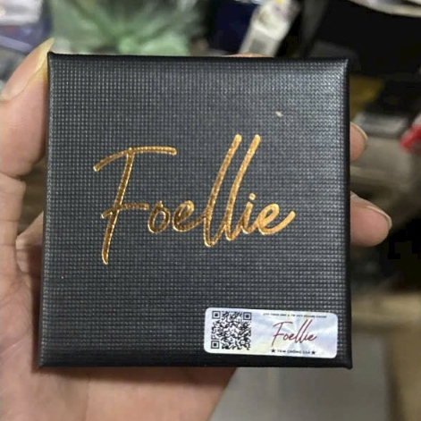 Nước hoa vùng kín   - sản phẩm đồ dùng phụ nữ FOELIE ĐEN (che tên sản phẩm)