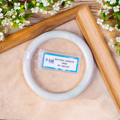 Vòng Tay Cẩm Thạch Mã 363319 Type A Bạch Ngọc Đũa Ni 53 - Ngọc Trai Trường Thịnh