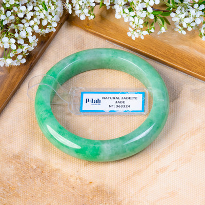 Vòng Tay Cẩm Thạch Mã 363324 Type A Xanh Táo Tươi Bản Hẹ Ni 54 Có Sớ Bao Dung - Ngọc Trai Trường Thịnh
