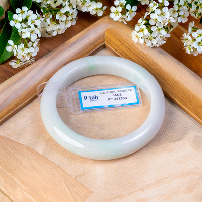 Vòng Tay Cẩm Thạch Mã 363353 Type A Trắng Xanh Ni 54 Bản Hẹ - Ngọc Trai Trường Thịnh