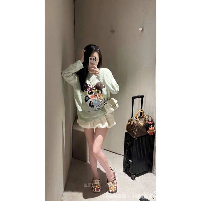 Áo Thun Nữ Tay Dài In Hình Hoạt Hình Dễ Thương Form Rộng Phong Cách Hàn Quốc Trẻ Trung Cá Tính Thời Trang Thu Đông