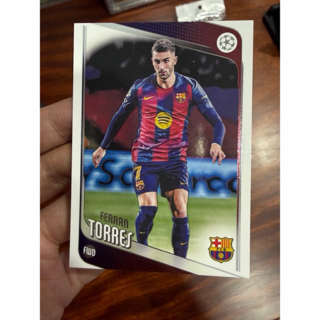 [NHÀ VÔ ĐỊCH WC2026] Thẻ Cầu Thủ Ferran Torres Topps UCC 2026 Áo Barcelona Base Mềm