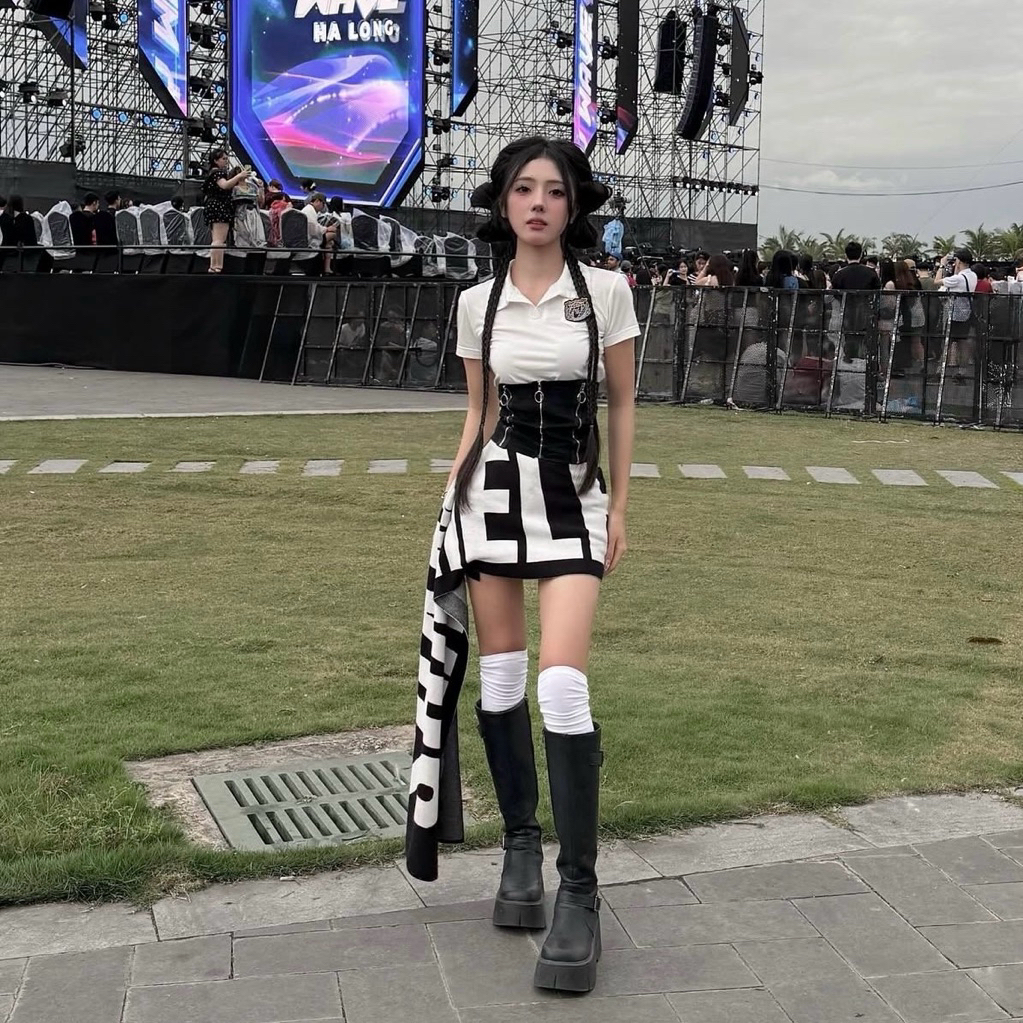 CHÂN VÁY Y2K BẤT ĐỐI XỨNG PHỐI TÀ CHỮ - OUTFIT ĐI CONCERT MUSIC FESTIVAL SIÊU CHÁY