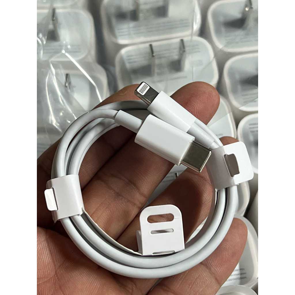 Day Sạc iphone TypeC to Lightning 20W.