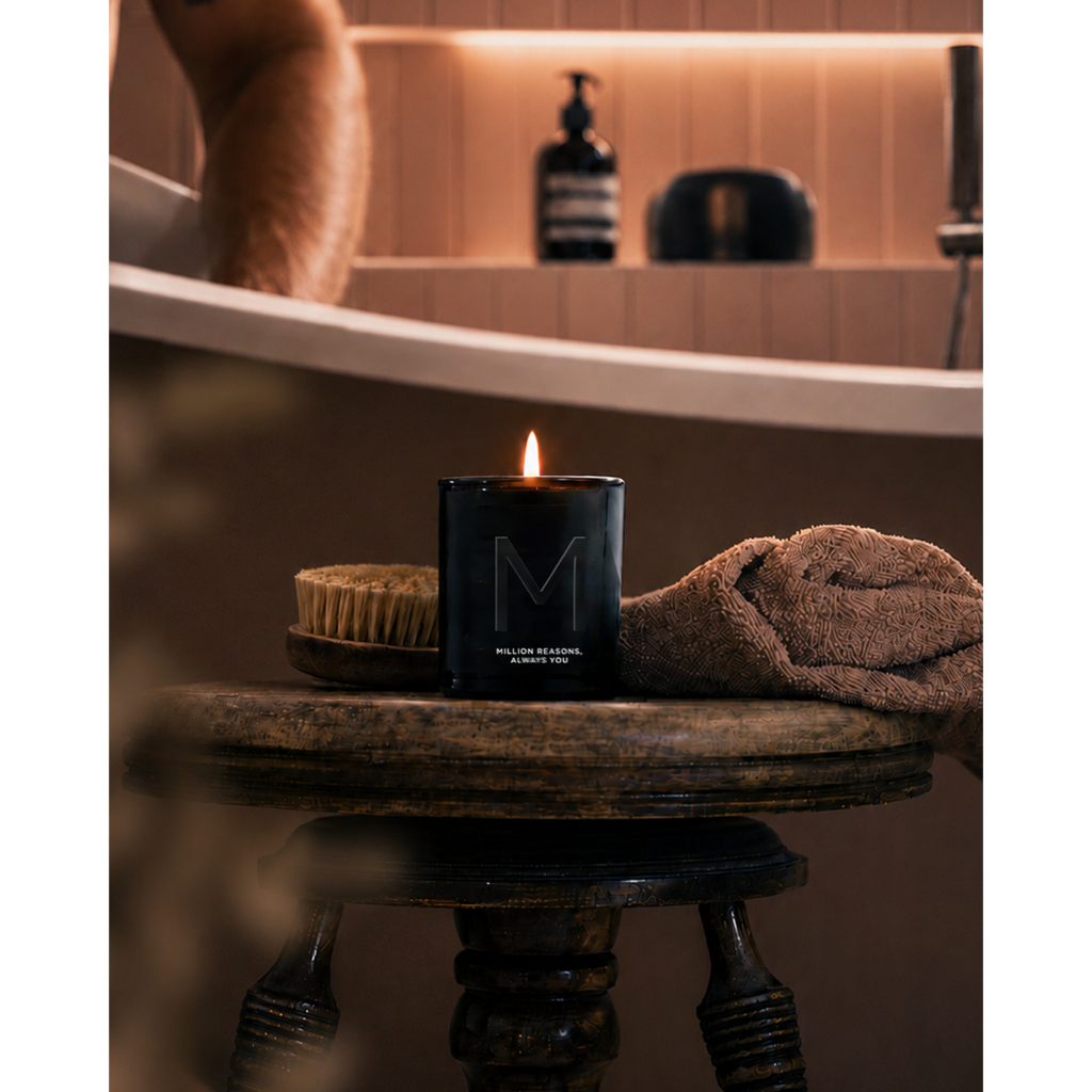 Nến Thơm Maison (M.N) – FLIRT Candle BLACK ON NIGHT 220g – Quà Tặng Người Thương, Decor Phòng