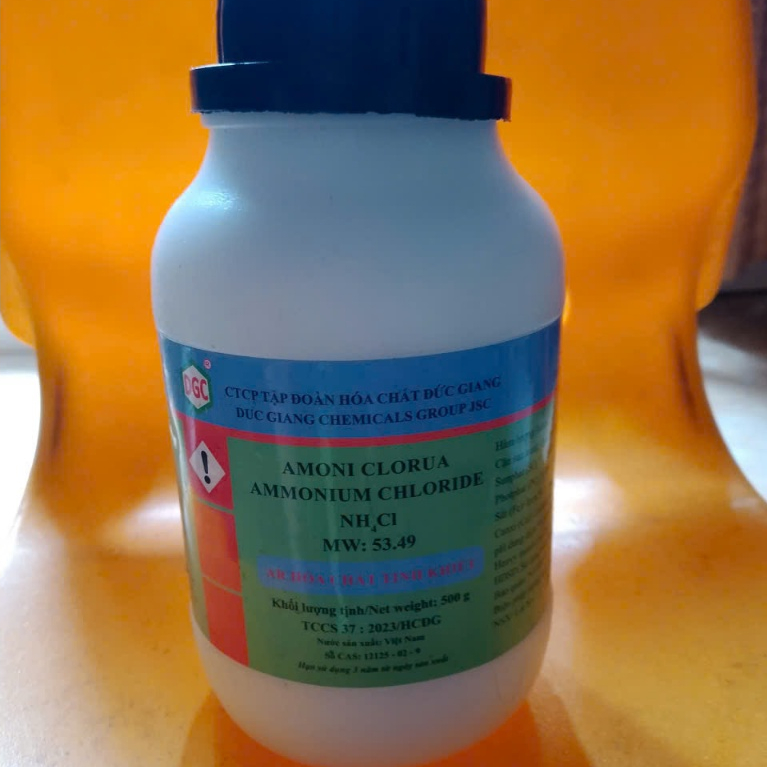 Muối lạnh NH4cl hàng Đức Giang chai 500gr