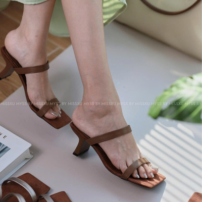 Giày sục nữ mũi vuông 2 quai ngang bản nhỏ 6cm cao cấp MYSS - SU216