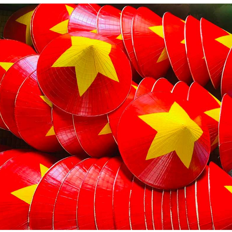 Nón lá cờ đỏ sao vàng- nón sơn cờ, nón lá vẽ ( tặng kèm quai nón)