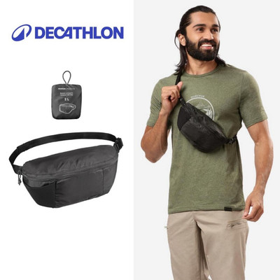 Túi đeo hông du lịch 2l gọn nhẹ travel 100 đen DECATHLON forclaz mã 8560408