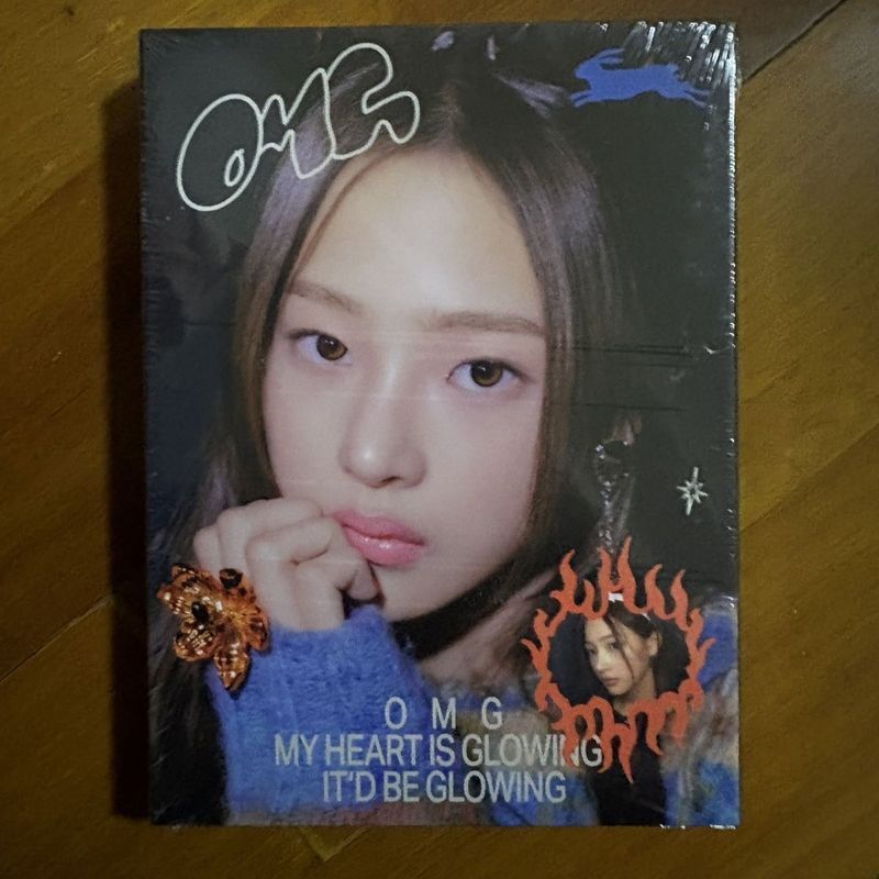 ♡ Album NewJeans OMG Ditto Message Card Ver Nguyên Seal Chính Hãng Kpop Bunnies