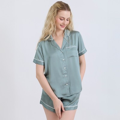 Bộ Đồ Shorts Vải Satin Vincy BSS108W22
