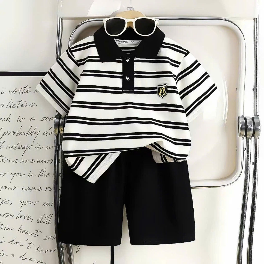 Set polo kẻ sọc phối quần Jean chuẩn form chất đẹp mềm cho bé trai--MNS- MÃ KẺ SỌC ĐEN TRẮNG QUẦN JEAN