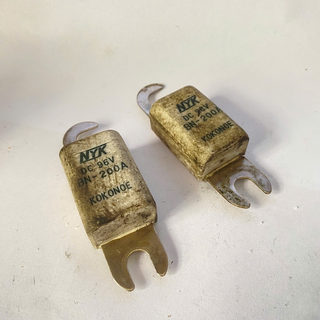Cầu chì xe nâng DC 96V - 200A  BN-200A NYK Kokonoe SIGN Fuse (hàng qua sử dụng, ảnh thật)