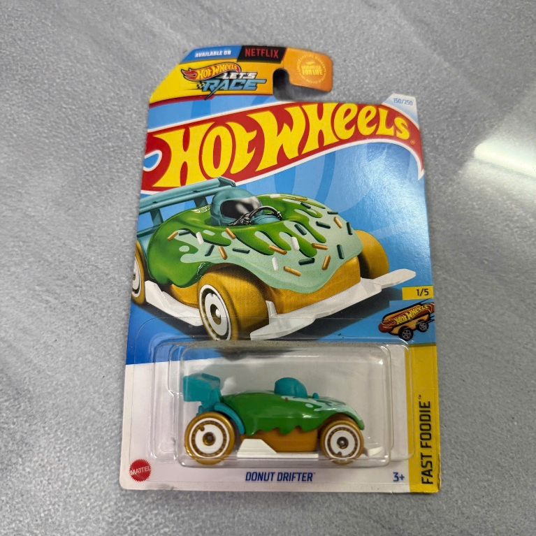Lehuong Diecast - Xe  Hot Wheels Donut Drifter from the 2024 Fast Foodie series (1/5) Xanh