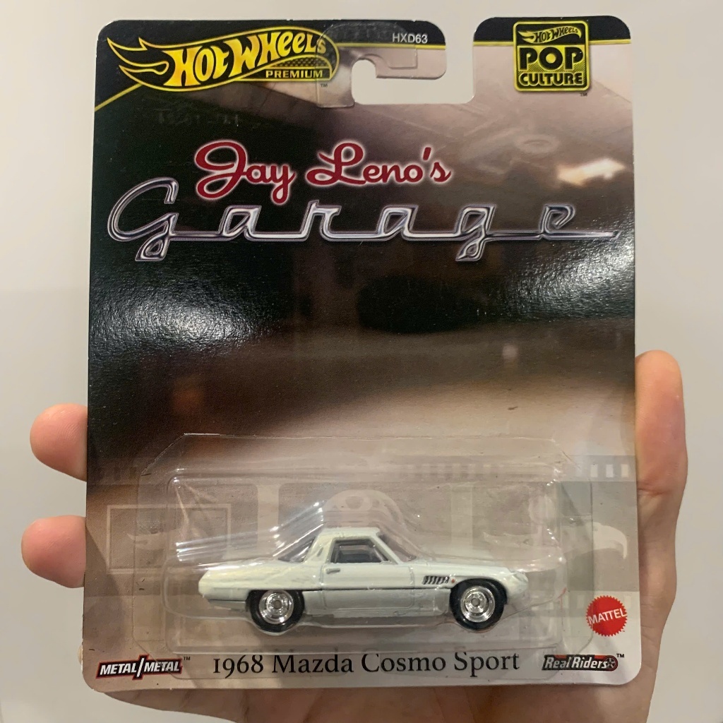 Hot Wheels Premium Pop Culture Jay Leno's Garage - 1968 Mazda Cosmo Sport hàng new card.