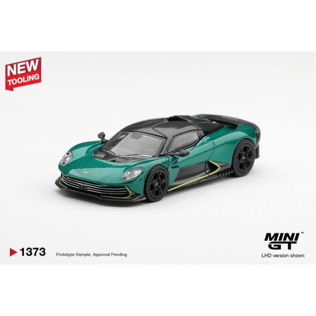 Miniverse - Xe mô hình MiniGT Aston Martin Valhalla Podium Green || MGT01373