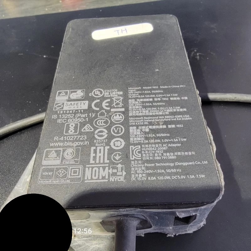 Sạc Surface 102w 127w. hàng theo máy chính hãng.