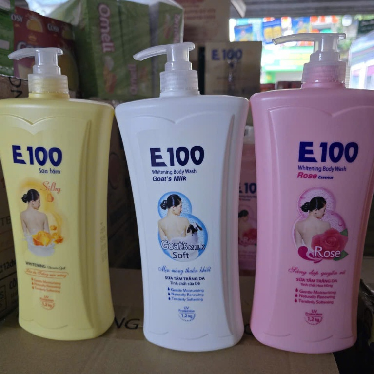COMBO 2 CHAI SỮA TẮM E100 1200ML TRẮNG DA, DƯỠNG ẨM.