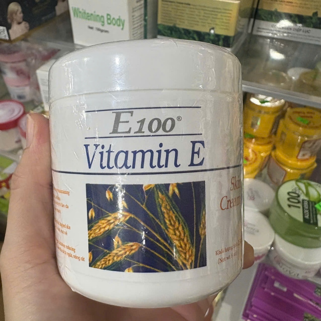 (Hũ Lớn) Kem Dưỡng Thể Bông Lúa E100 Vitamin E 230g - Dưỡng Ẩm, Giúp Da Mềm Mịn - Chính Hãng