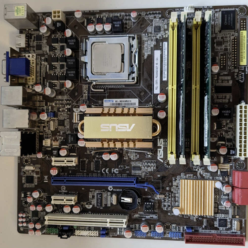 Main Asus P5QL -EM Giga G31 G41 Ram DDR2 DDR3 socket 775  tháo máy chạy tốt đẹp keng