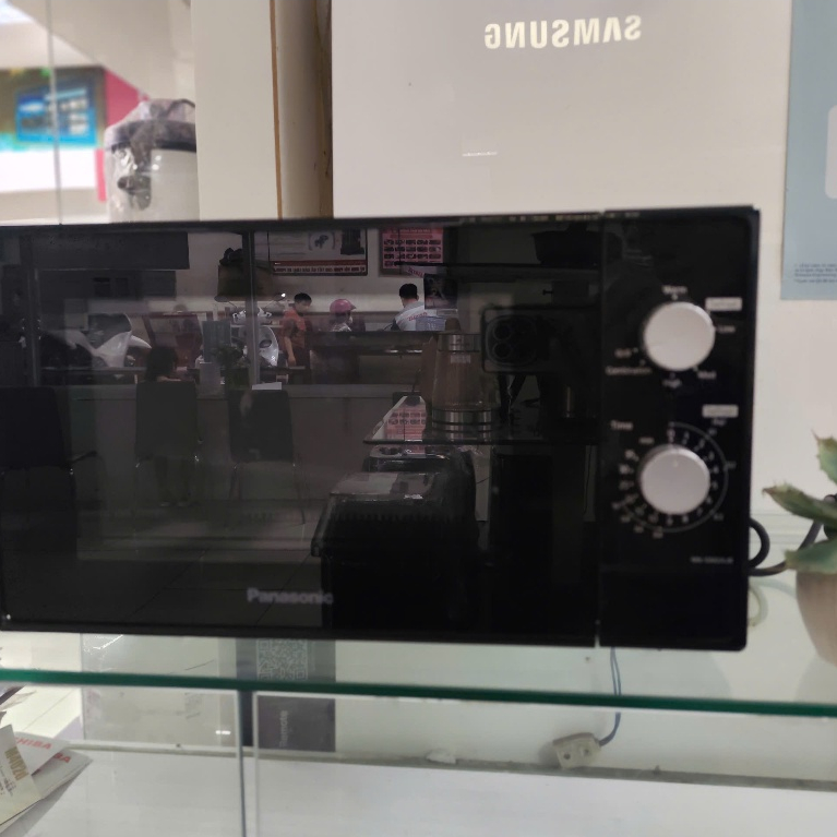 Lò vi sóng có nướng Panasonic NN-GM24JBYUE (20 lít)