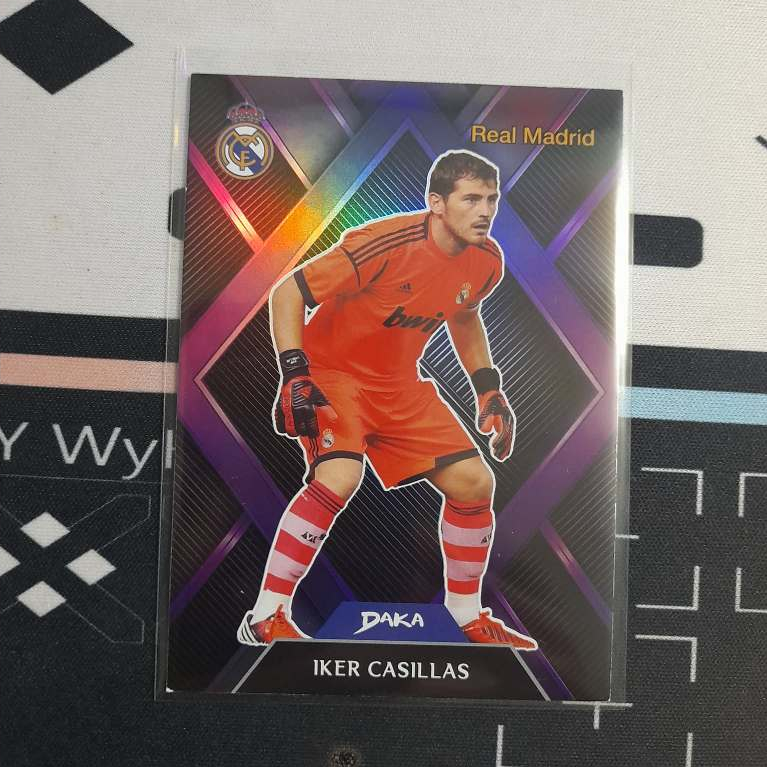 [Thẻ cầu thủ bóng đá] Iker Casillas 106/175 - Real Madrid - Parallel Number (Cond MP) - Daka Top Aud
