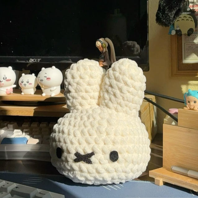 Chậu thỏ Miffy móc len -miffy crochet