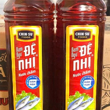 Nước mắm Nam Ngư Đệ Nhị chai 800ml