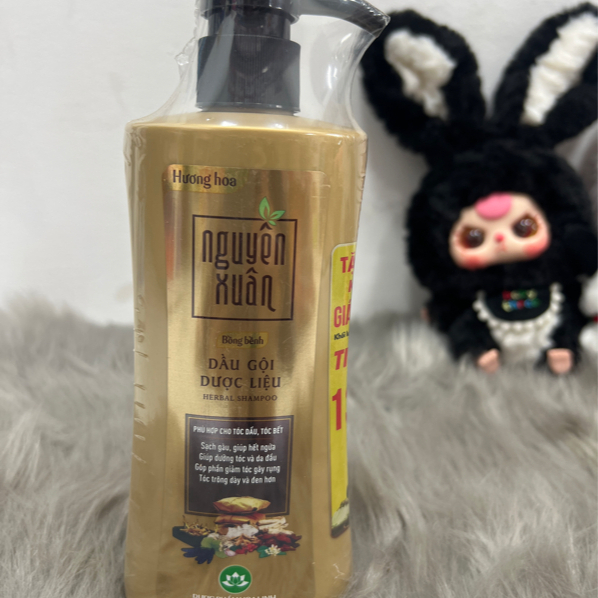 Dầu gội Nguyên Xuân chai 350ml