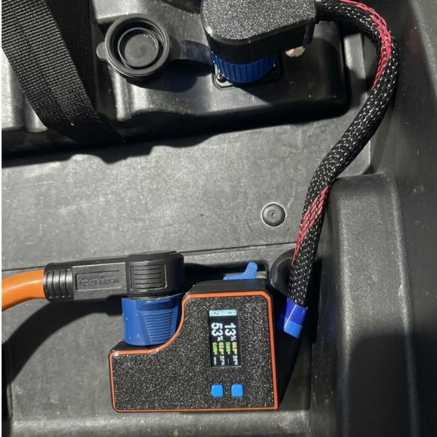 Jack Gắn pin song song Cho pin 2.4 1.2 Kwh Evo, feliz Có chức năng tự động chọn pin song song hoặc độc lập kèm hiện Giờ