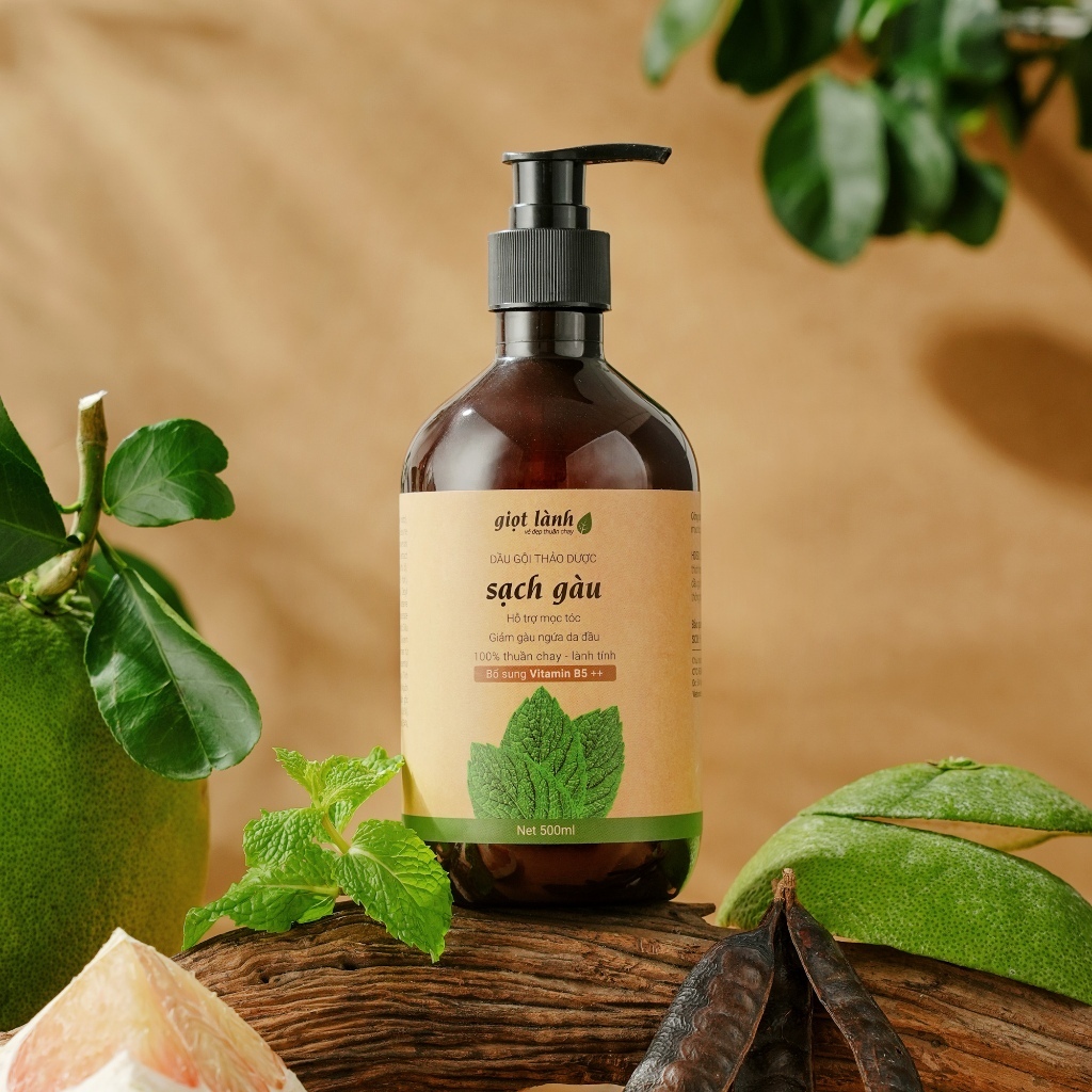 Dầu gội thảo dược Sạch Gàu, dầu gội thuần chay Giọt Lành 500ml