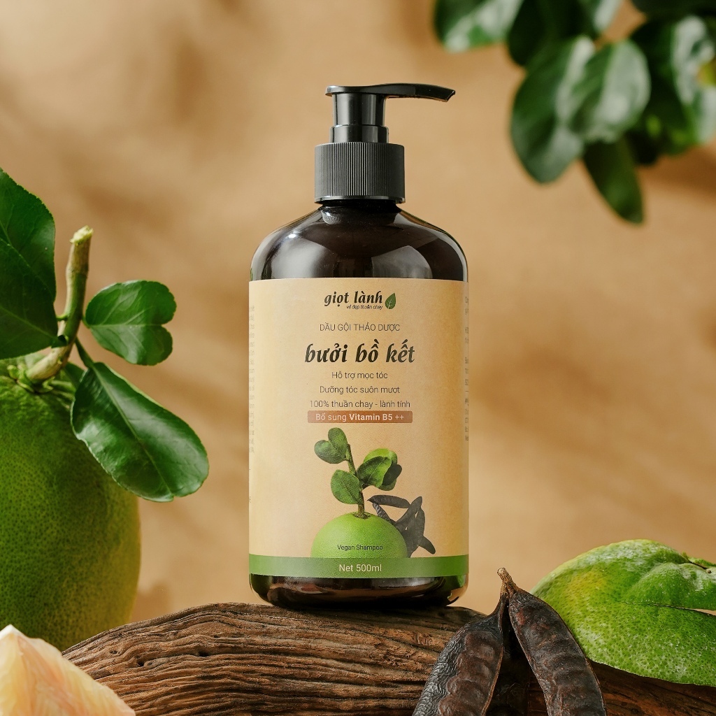 Dầu gội thảo dược Bưởi Bồ kết thuần chay Giọt Lành 500ml