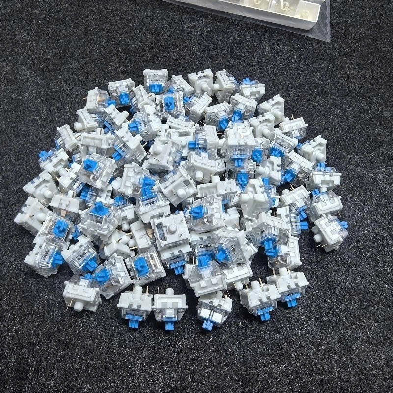 Combo 10 switch bàn phím cơ BLUE SWITCH 3 chân - âm thanh clicky vui nhộn