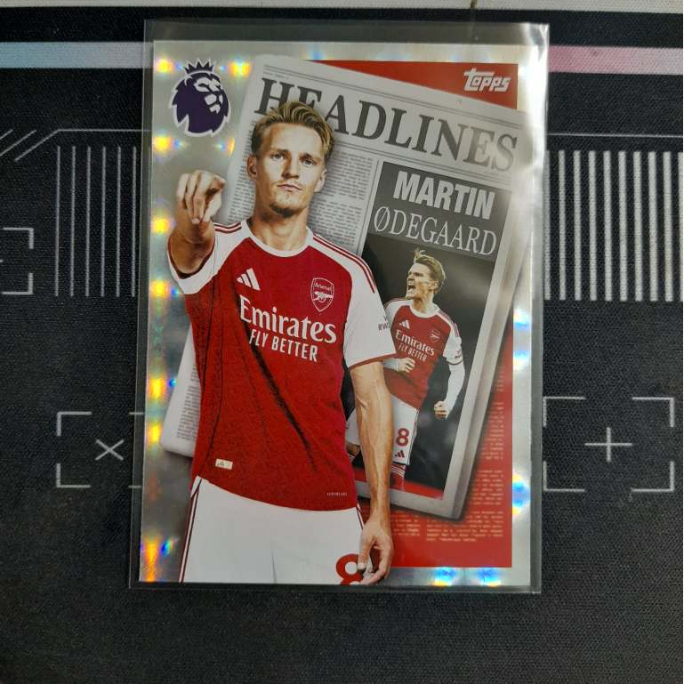 [Thẻ bóng đá] Martin Odegaard - Arsenal - Insert - Topps EPL 2025