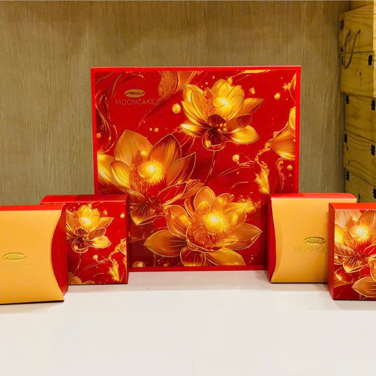 Bánh Trung Thu Bibica 2026 - Liên Nguyệt Chính Hãng | Hộp 04 Bánh 150g Cao Cấp | Quà Biếu Trung Thu