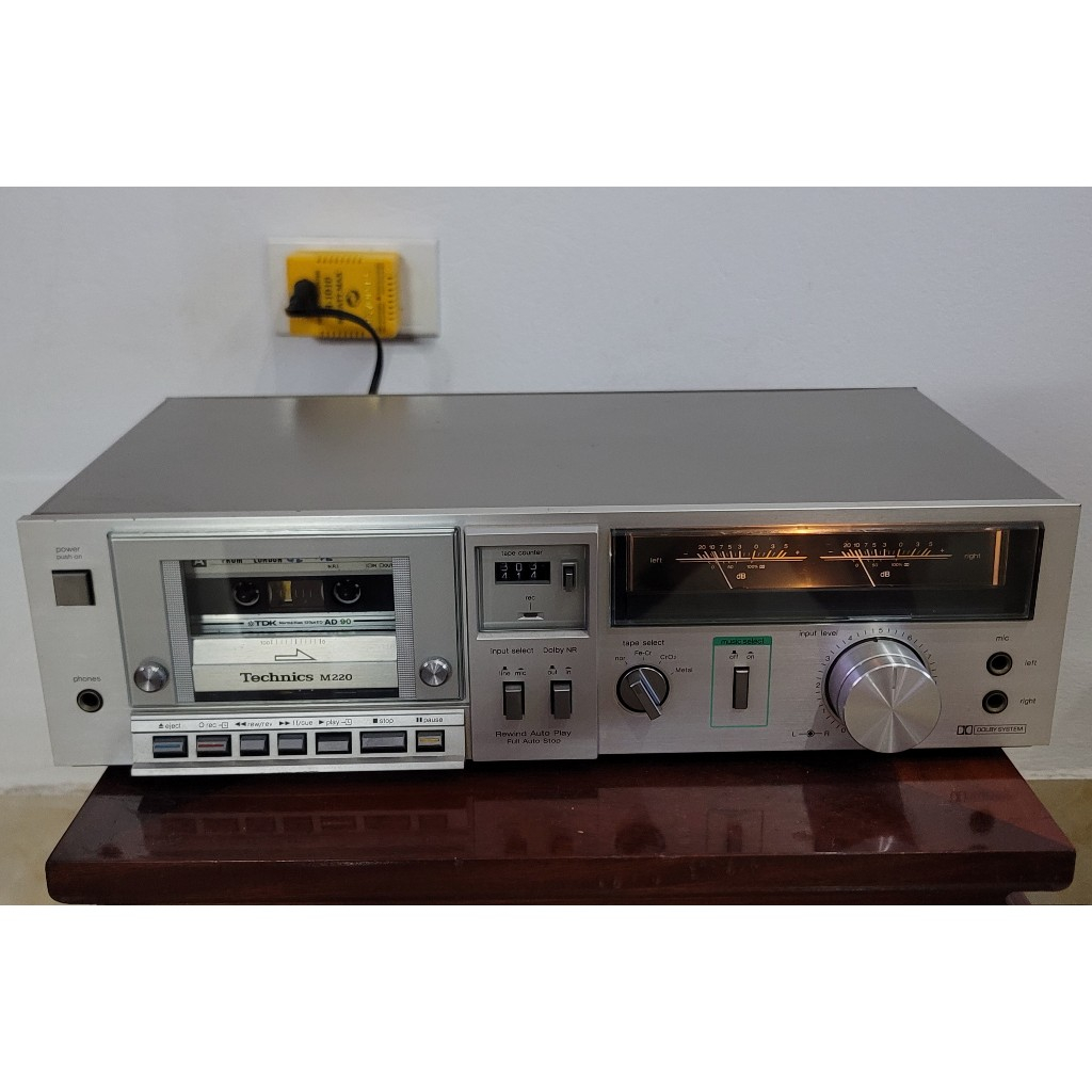 Cassette Techinics M220 - Nhật